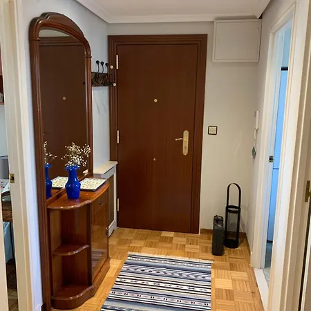 Centro Estacion Bus-tren A 5 Min Parking Apartment *