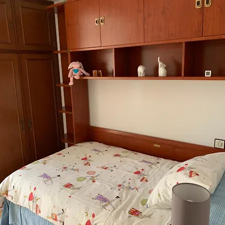 Centro Estacion Bus-tren A 5 Min Parking Apartment