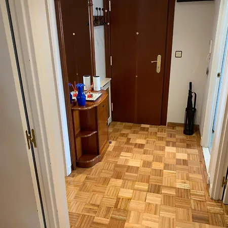 Apartment Centro Estacion Bus-tren A 5 Min Parking
