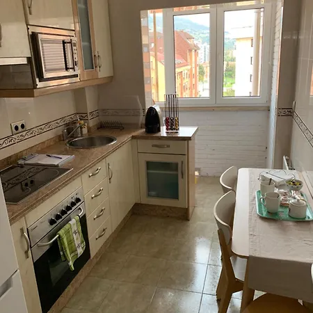Centro Estacion Bus-tren A 5 Min Parking Apartment *